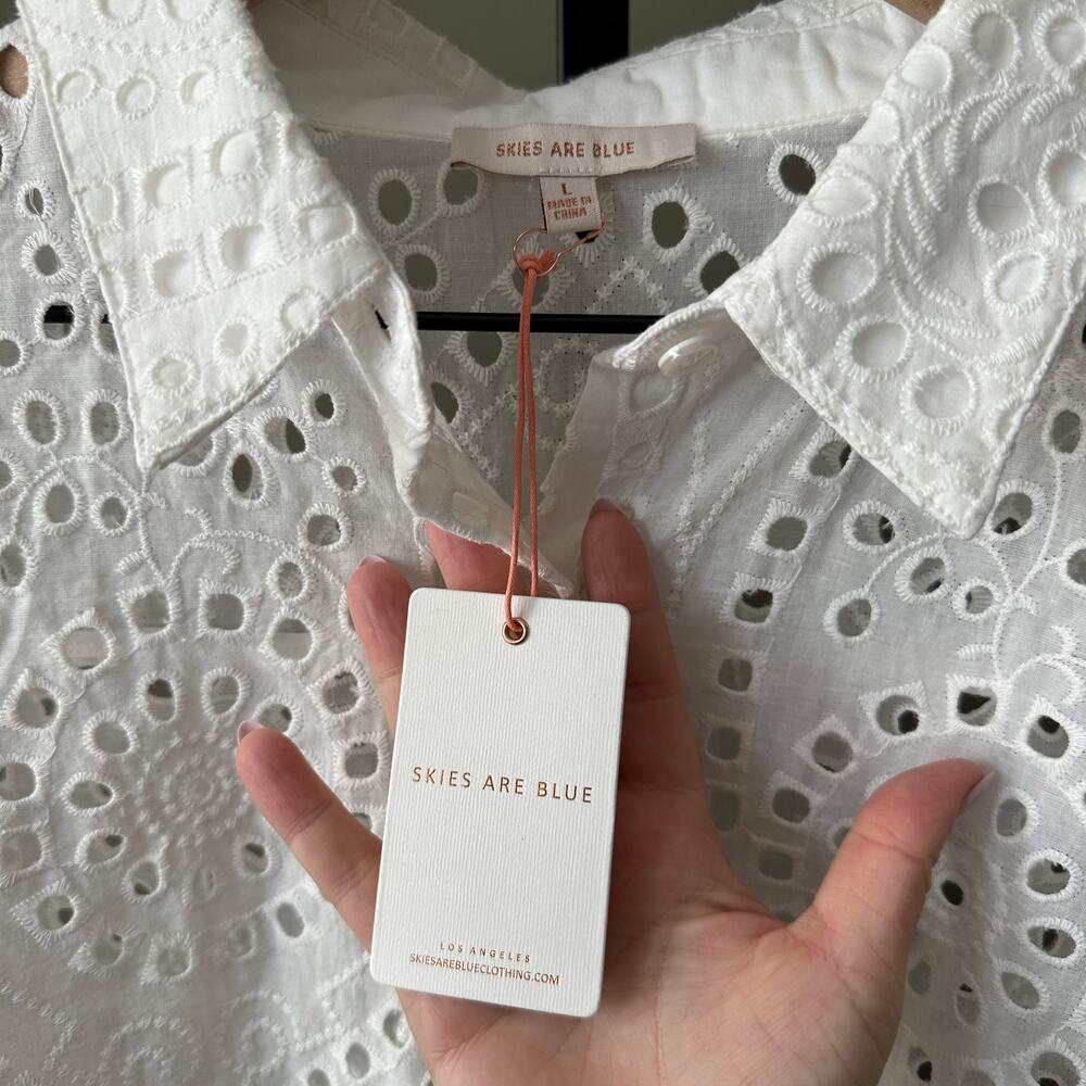 Skies are Blue White Eyelet Long Sleeve Button Down Large NWT Cotton - Picture 4 of 5